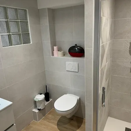 Villa 4 Etoiles, Moana , A 50 M ,ete Du Samedi Au Samedi *