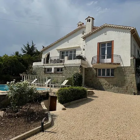 4 Etoiles, Moana , A 50 M ,ete Du Samedi Au Samedi * Saint-Peïre-sur-Mer