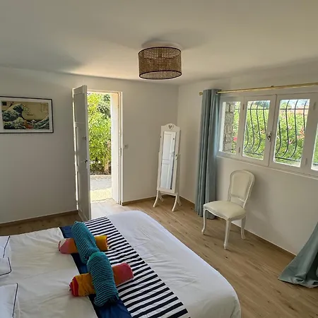 Villa 4 Etoiles, Moana , A 50 M ,ete Du Samedi Au Samedi *